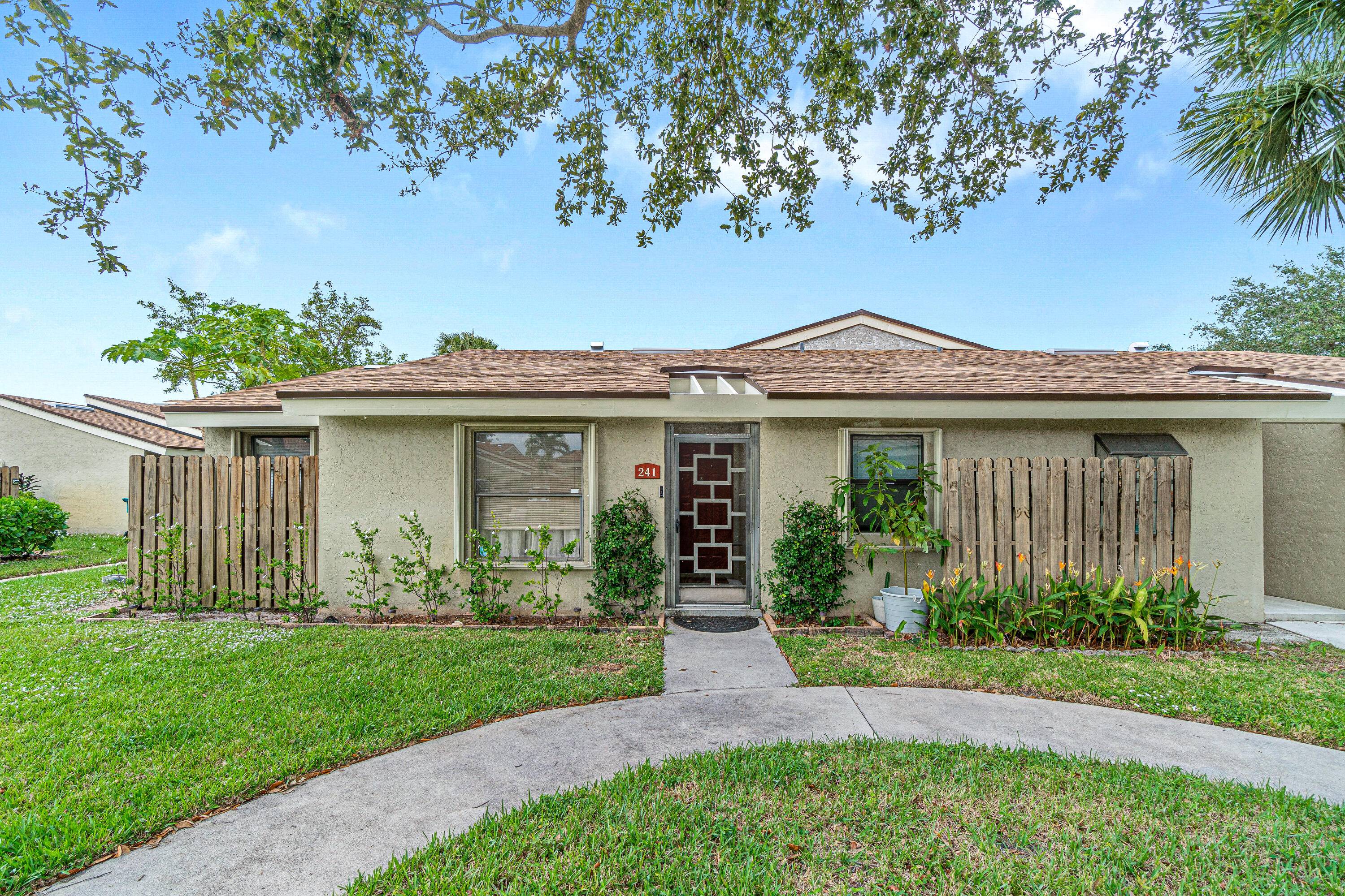 Great Boynton Beach location, updated and ready for new owners.