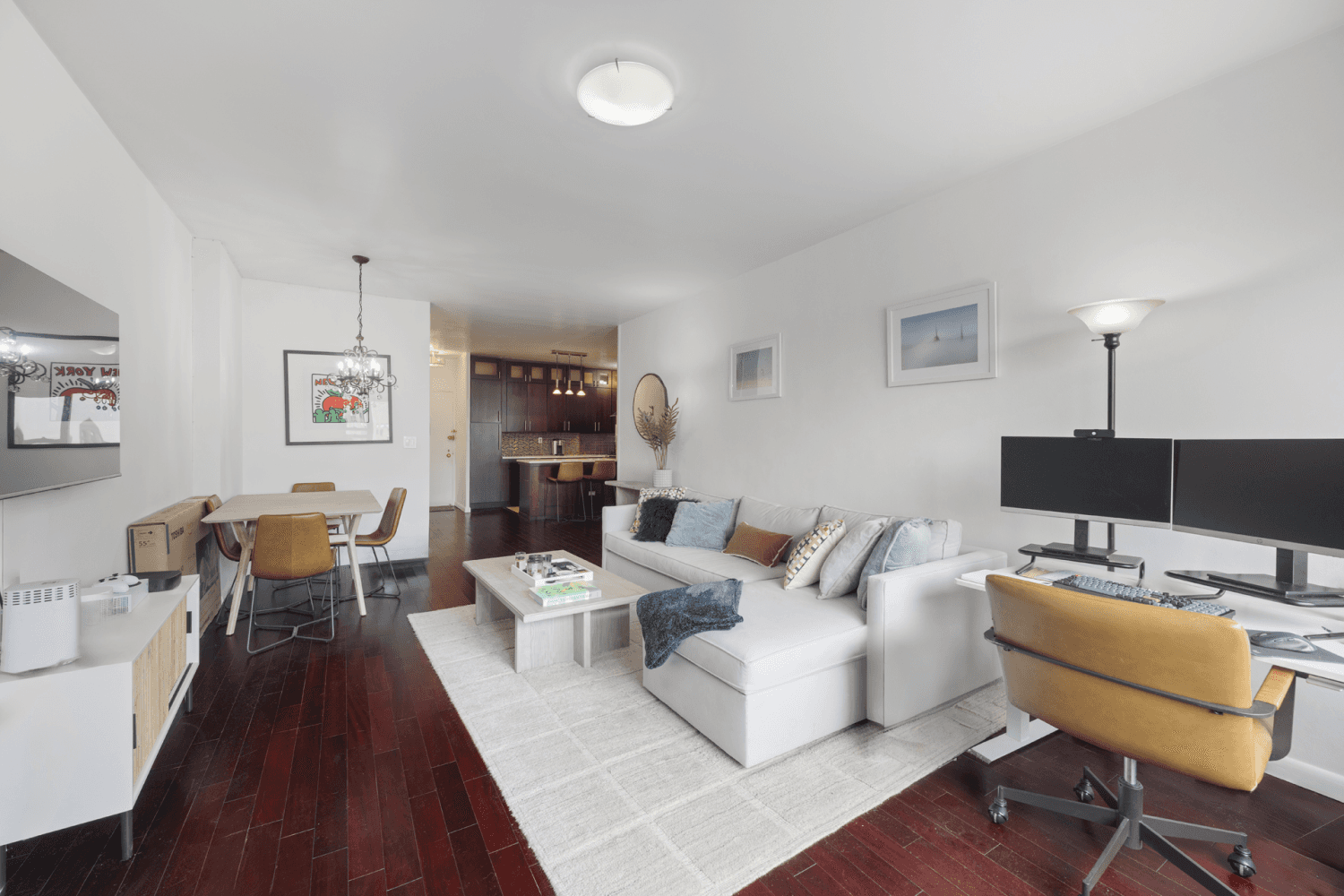 Stunning Custom Renovated 1BR at Georgetown Plaza.