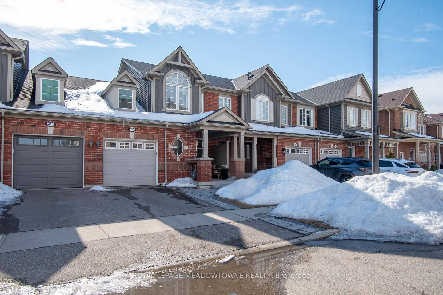 Discover this charming Energy Star Mattamy built townhome nestled in a peaceful neighborhood surrounded by parks, schools, shops, upcoming Education Village Laurier University amp ; Conestoga College, and more.