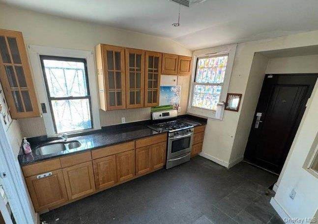 Full house rental by Fordham Road, across the street from the Main Library.