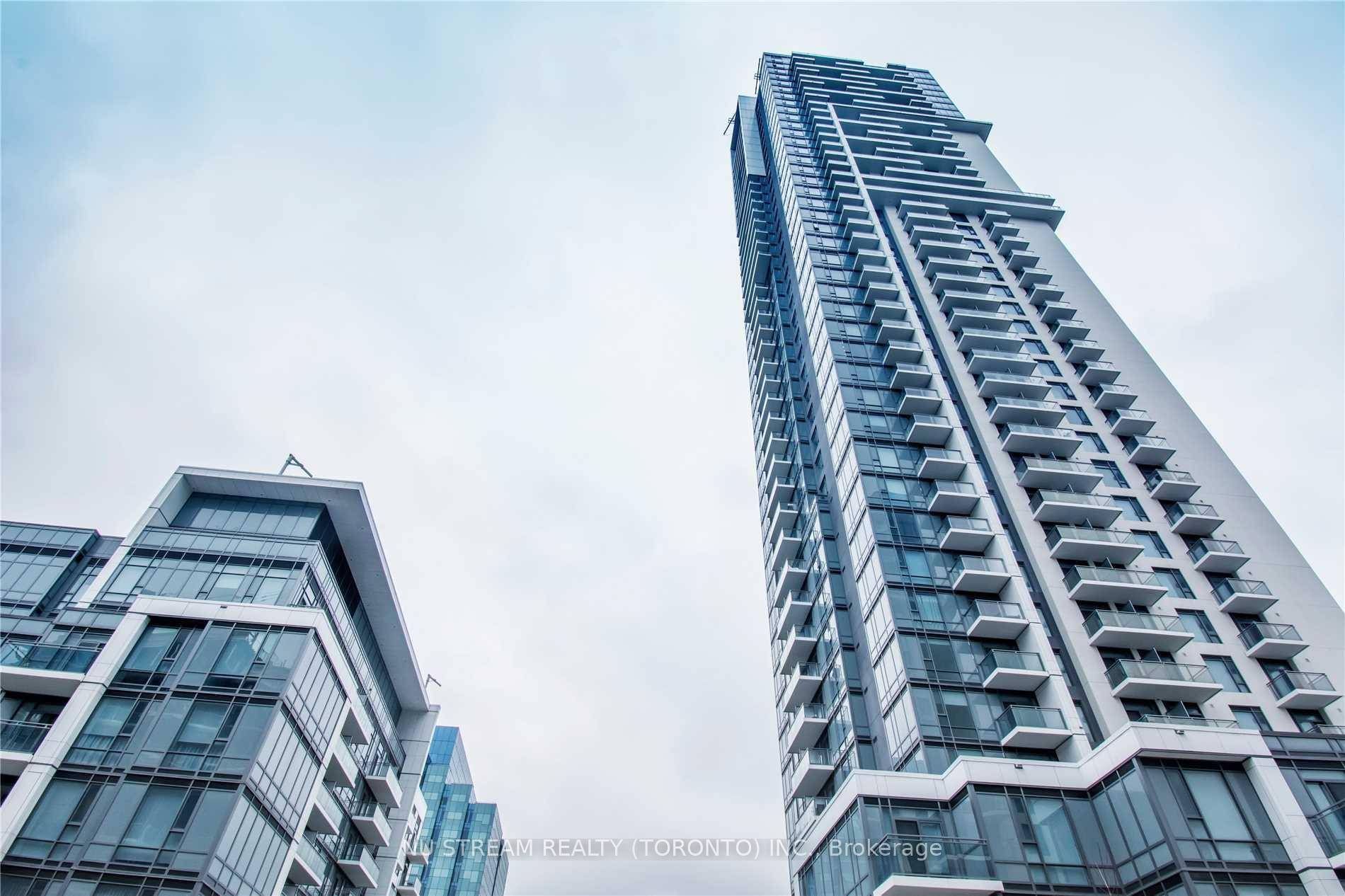 Fantastic Luxurious Corner Unit Of Alto In North York Tridel's Alto At Atria,, Unobstructed Views Of The City.