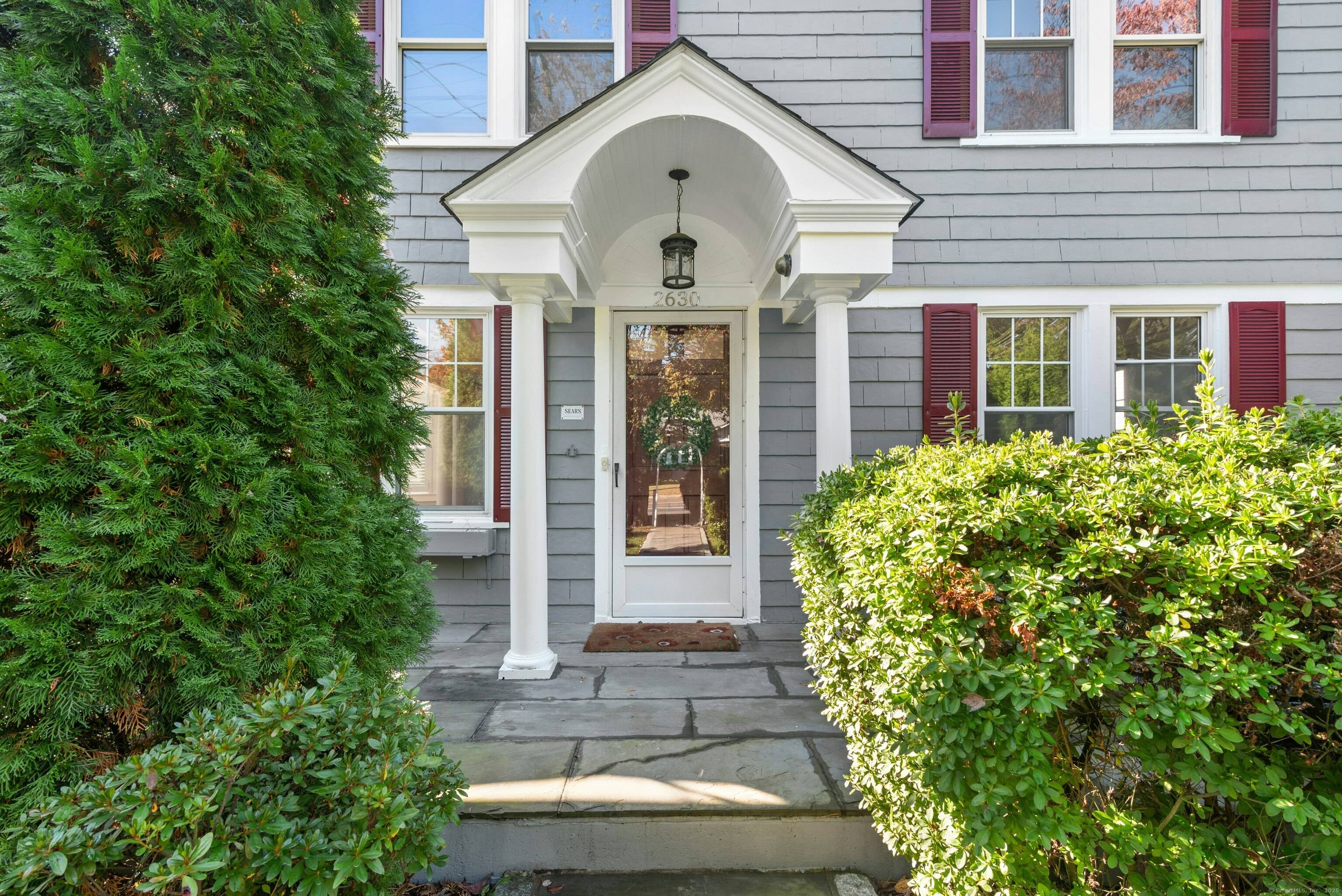 Charming 3 4 Bedroom Rental in Desirable Darien Water Community 5, 800 month Welcome to this inviting 3 4 bedroom, 2 full bathroom home in a sought after Darien water ...