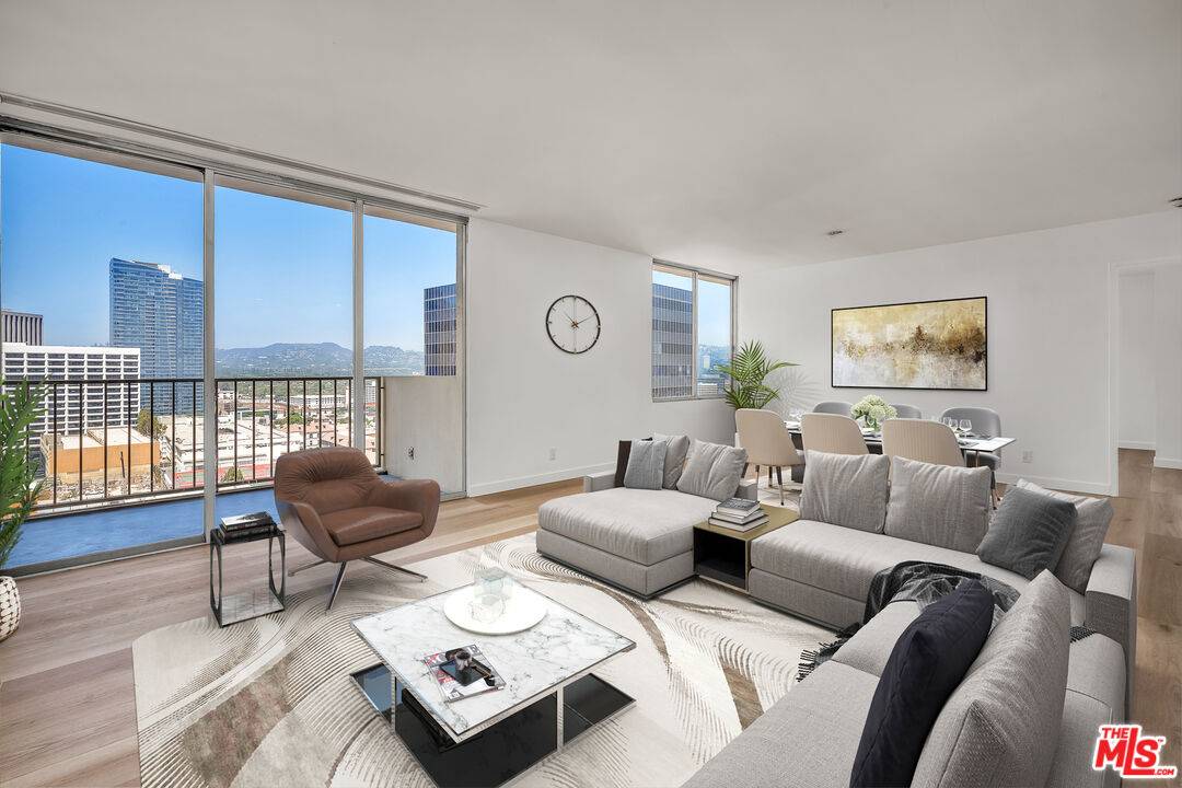 2160   Century Park 2BR Beverlywood La