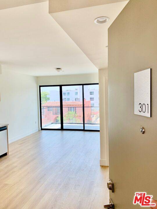 1822   Overland Ave 2BR Beverlywood La