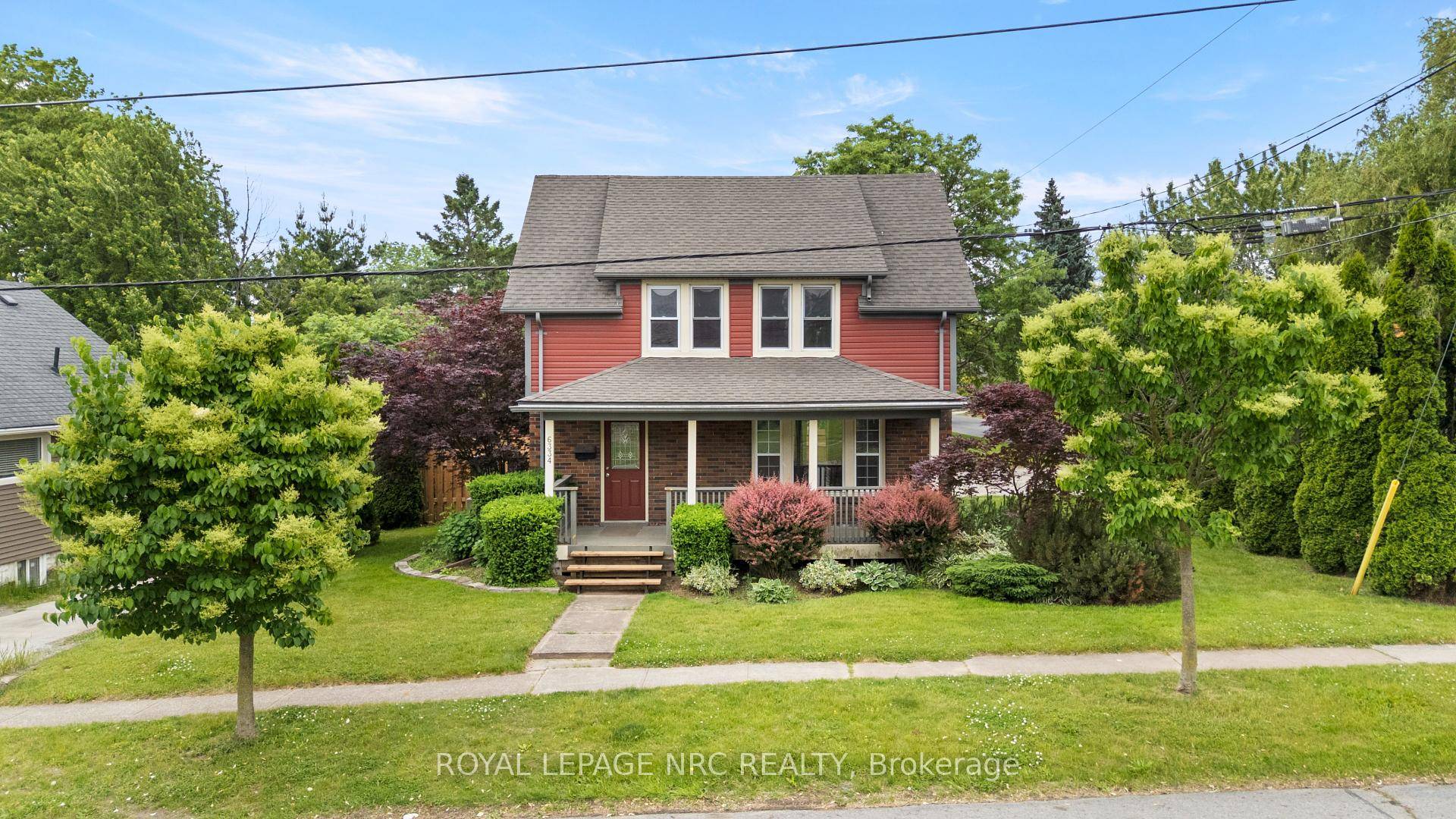 Discover this bright and inviting 3 bedroom, 2 bathroom home available for lease in a convenient Niagara Falls location.