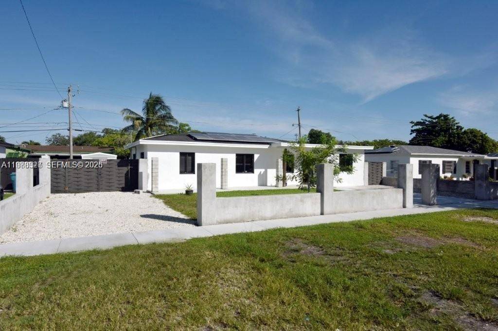 Welcome to this charming 4 bedroom, 2 bathroom single family home nestled in the heart of Richmond Heights, one of Miami's most tightly knit communities.