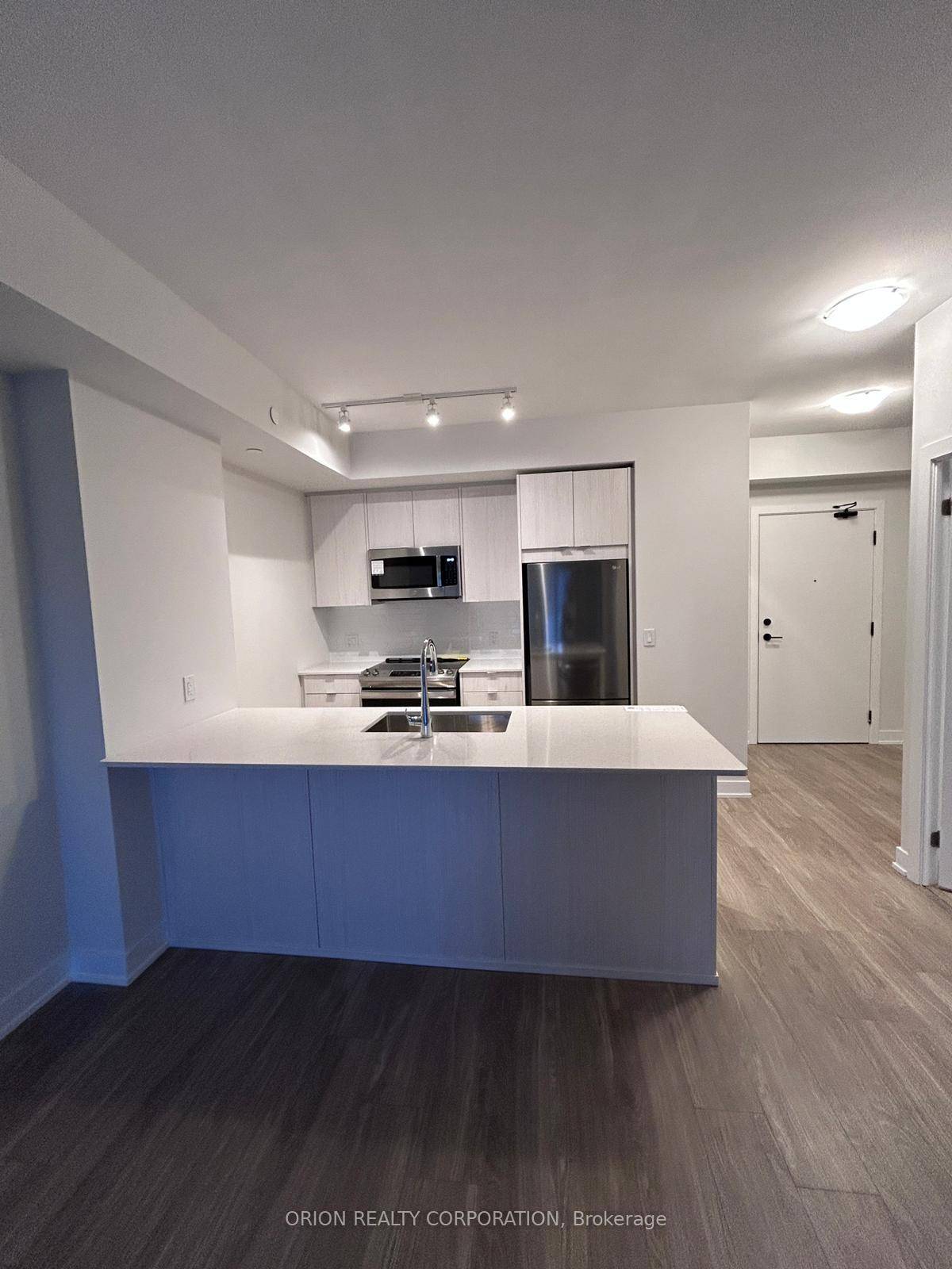 Welcome to this beautifully designed 1 Bedroom Den Condo located in one of Mississauga's most vibrant and sought after communities City Centre !