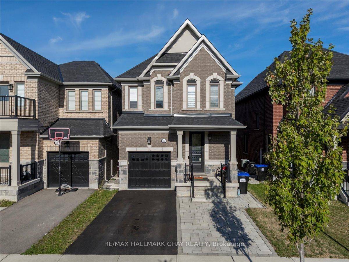 Welcome Home ! This 3 bedroom detached home is only 4 years young and still covered under Tarion warranty, set in a family friendly neighbourhood with everyday conveniences just minutes ...