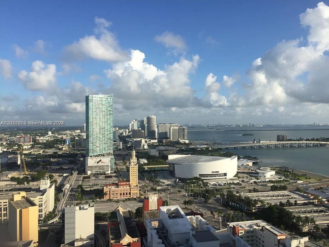 Welcome to Unit 2302 at The Loft Downtown II a rare true 2 bedroom, 2 bath residence in the heart of Downtown Miami.