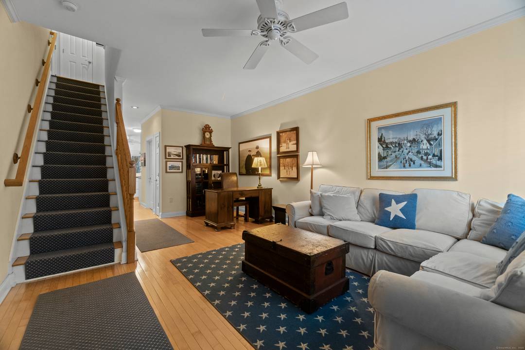 Beautiful 3 Bedroom, 2 and 1 2 Bath Condominium in the very desirable Mystic Run, a 55 and over Community.