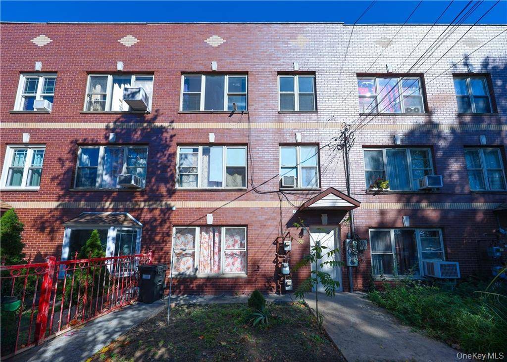 This attached brick 3 family home in East New York offers the perfect combination of space, comfort, and flexibility for both investors and end users.