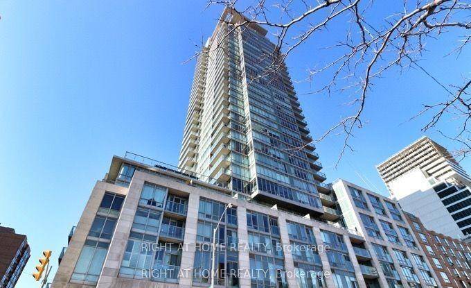 One bedroom plus Den in the most prestigious area of Toronto Annex, Yorkville.