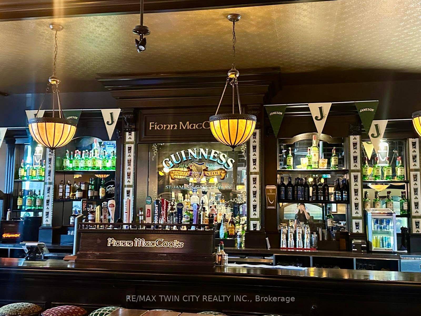 Ready for REBRANDING ! Turnkey Irish Pub for Sale at Prime London Location !