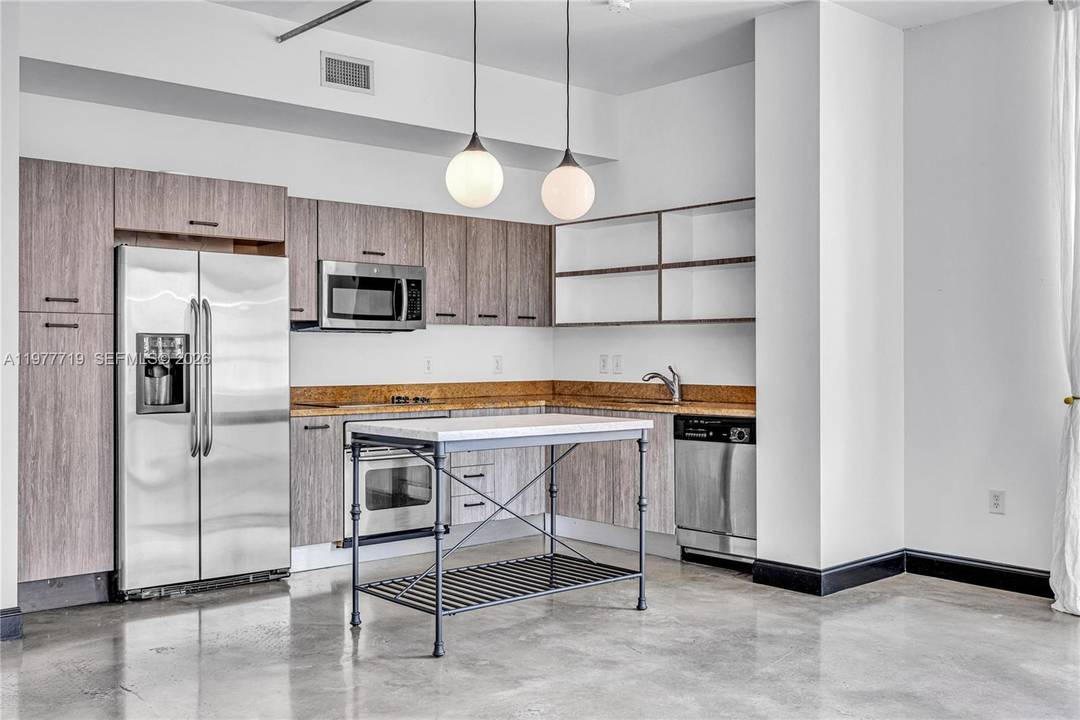 Discover exceptional value and lifestyle on Biscayne Boulevard one of Miami s most vibrant and sought after places to live.