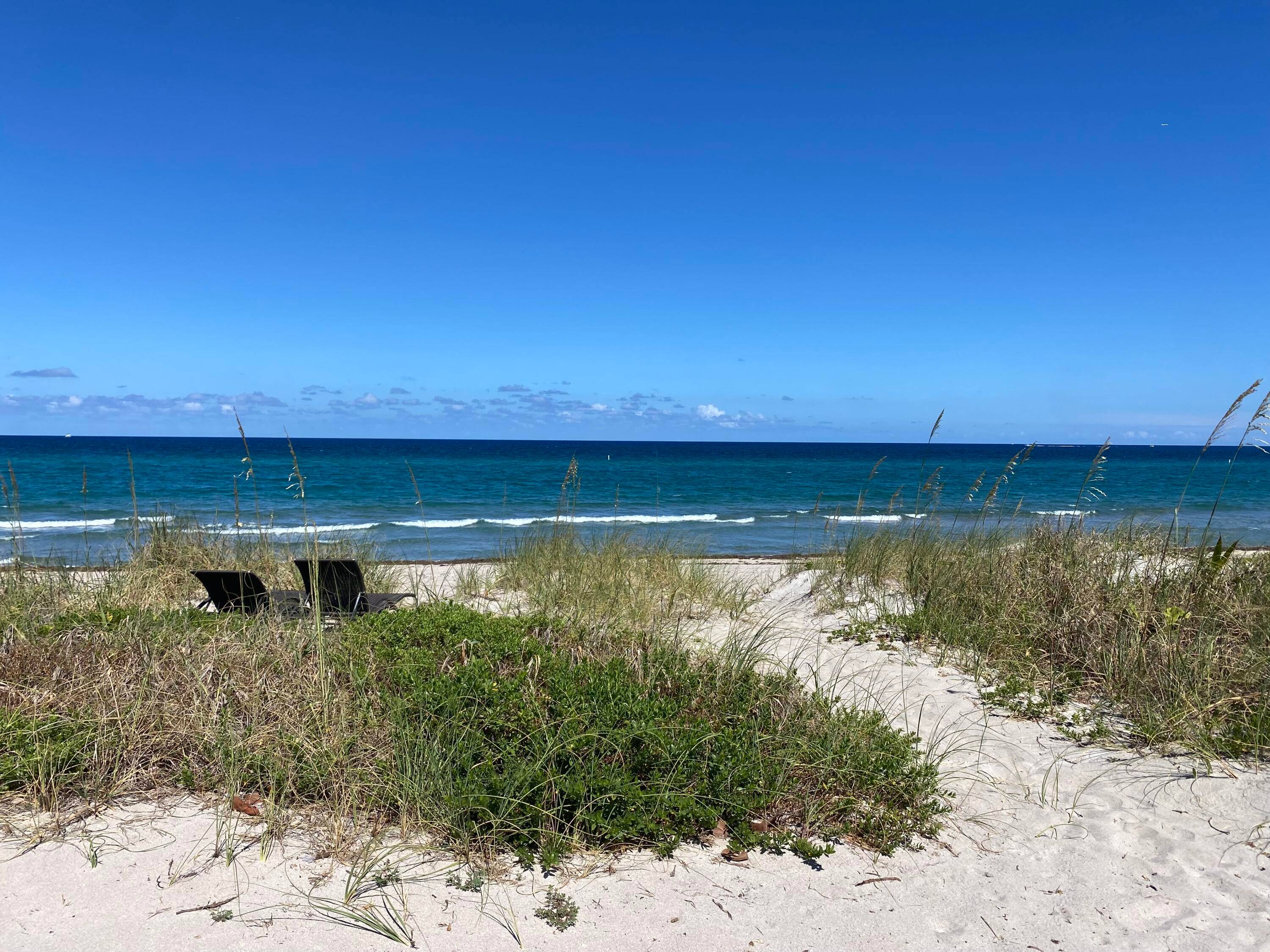The perfect beach residence in prestigious Hillsboro Beach !