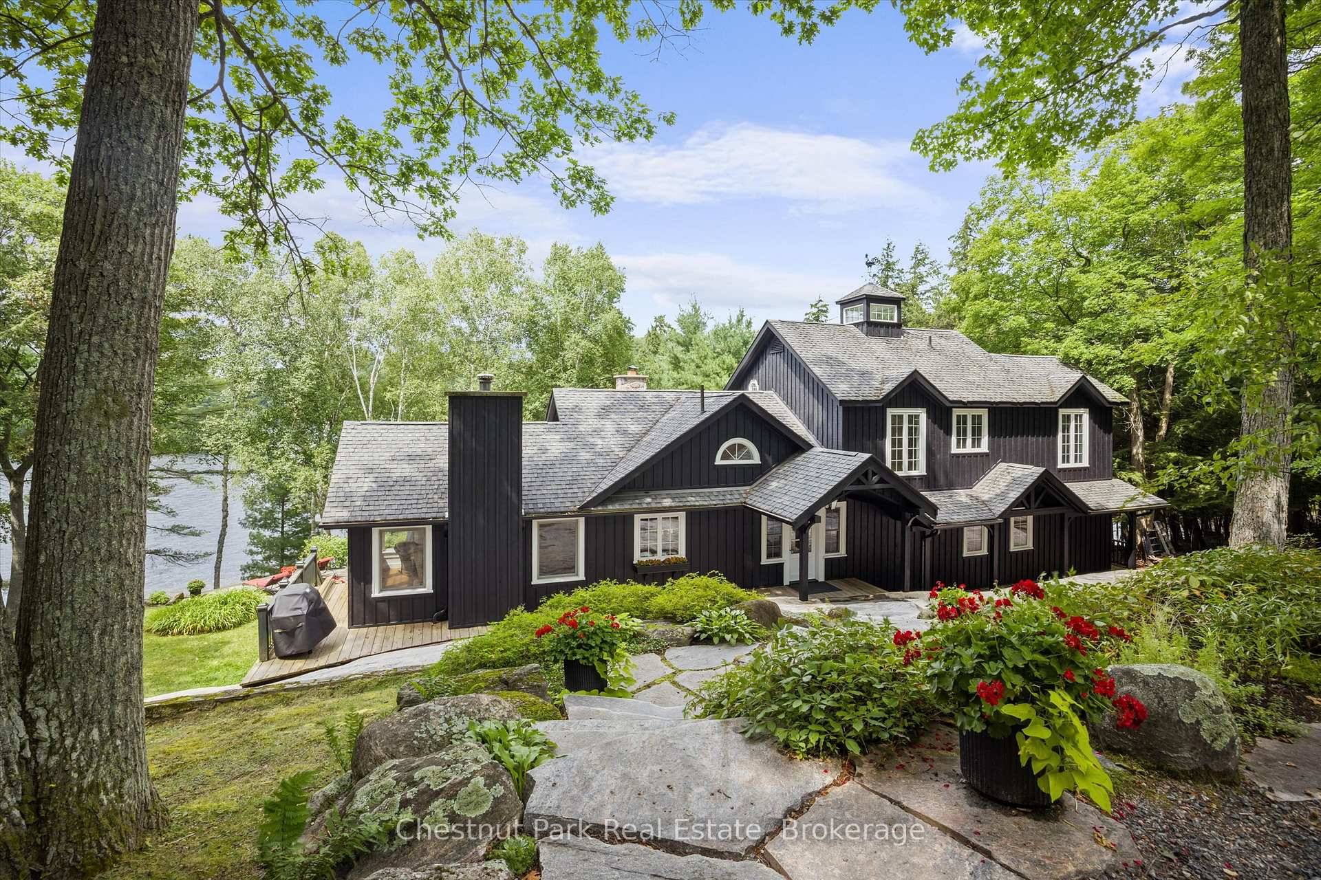 Exquisite Lakeside Estate on Little Lake Joseph.