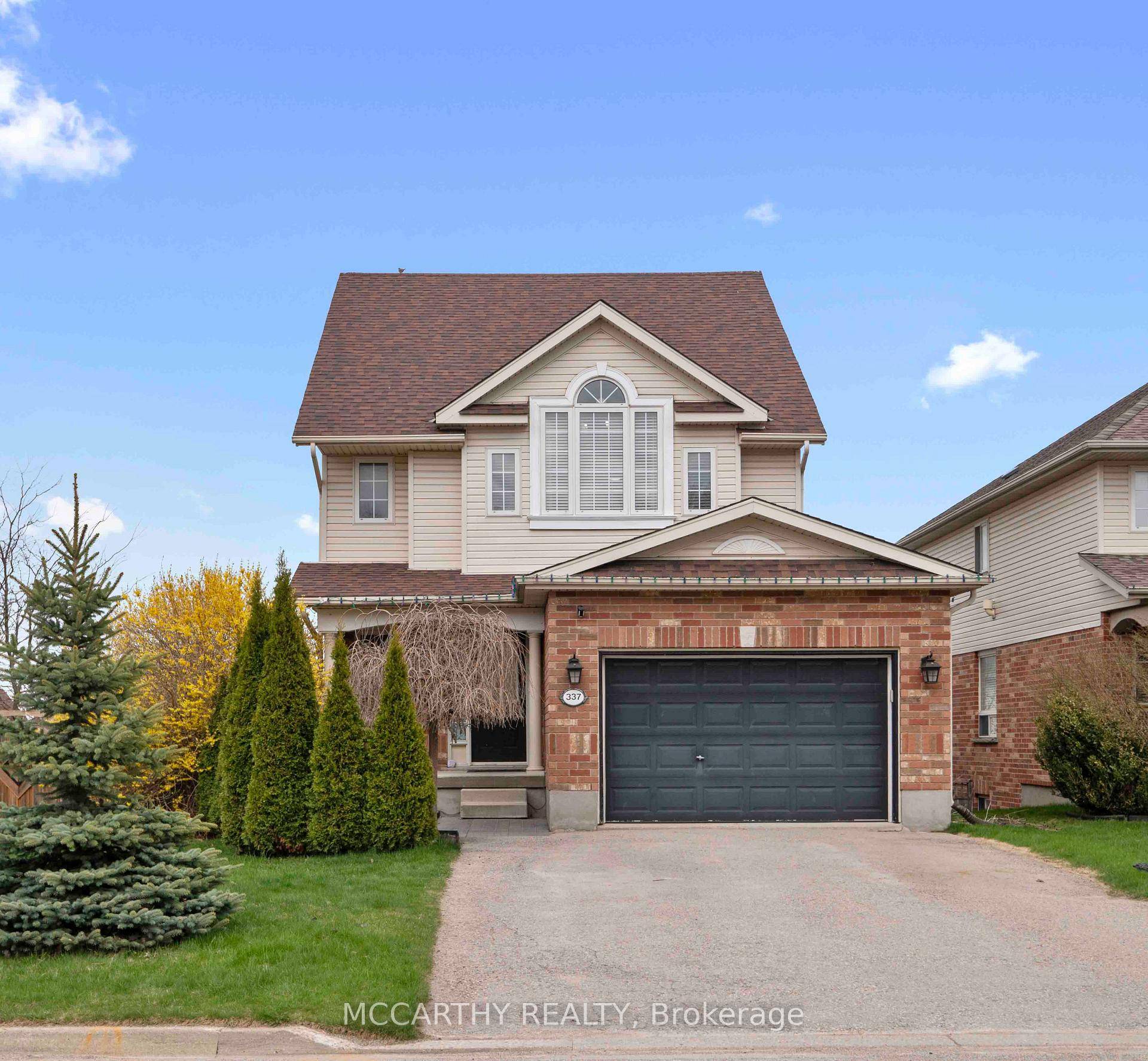 WALK OUT BASEMENT Welcome to this Beautifully Maintained 4 bedroom, 4 bathroom home, situated on a Corner lot in a desirable family friendly neighborhood, just steps from Greenwood Park.
