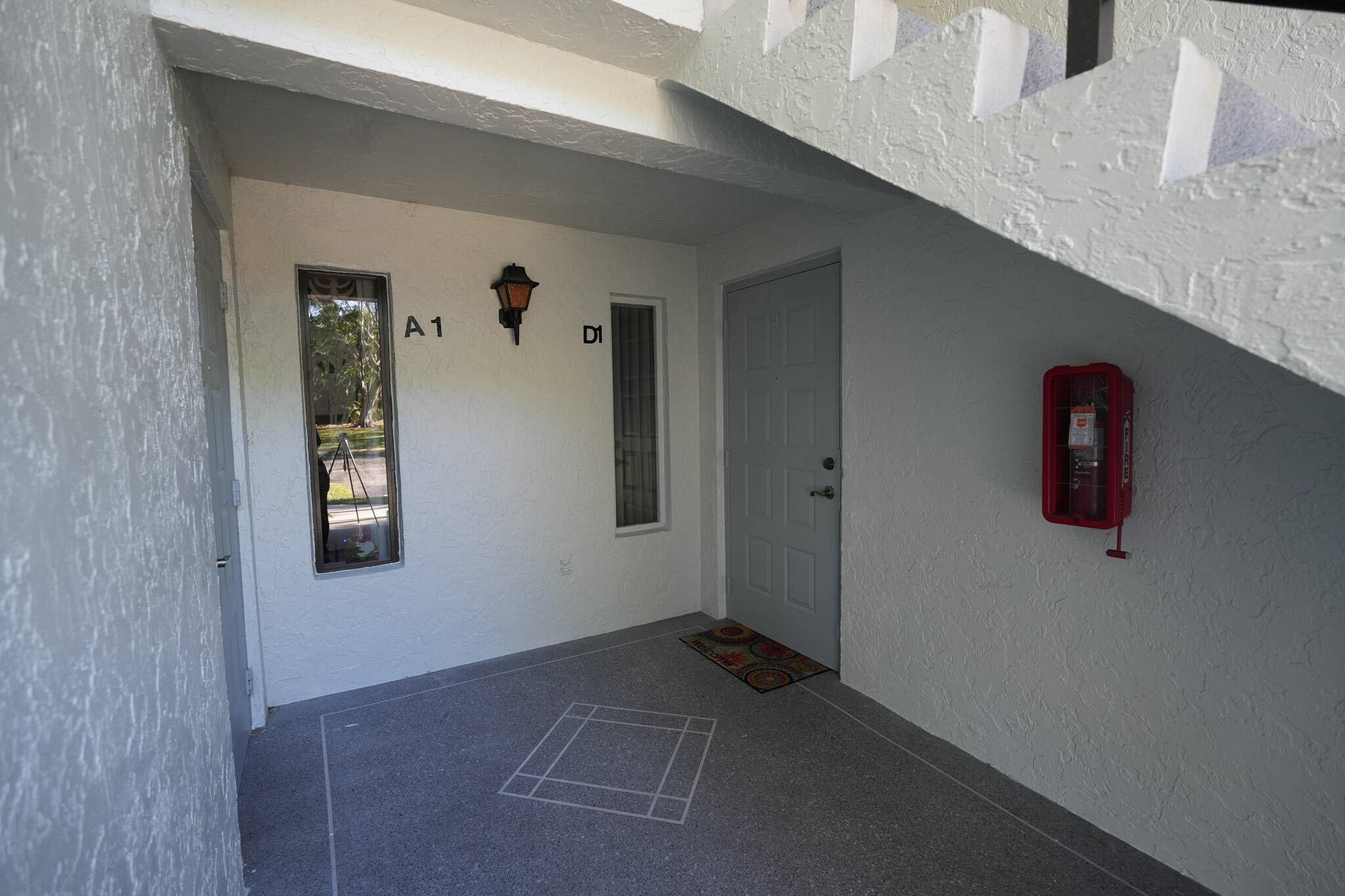 ground floor condo in gated Palm Club Village.