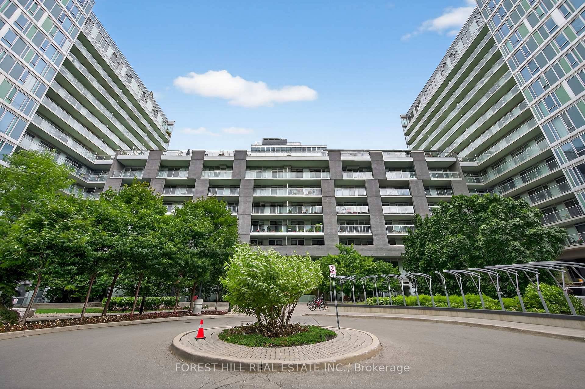 Welcome to 565 Wilson Unit W1204.