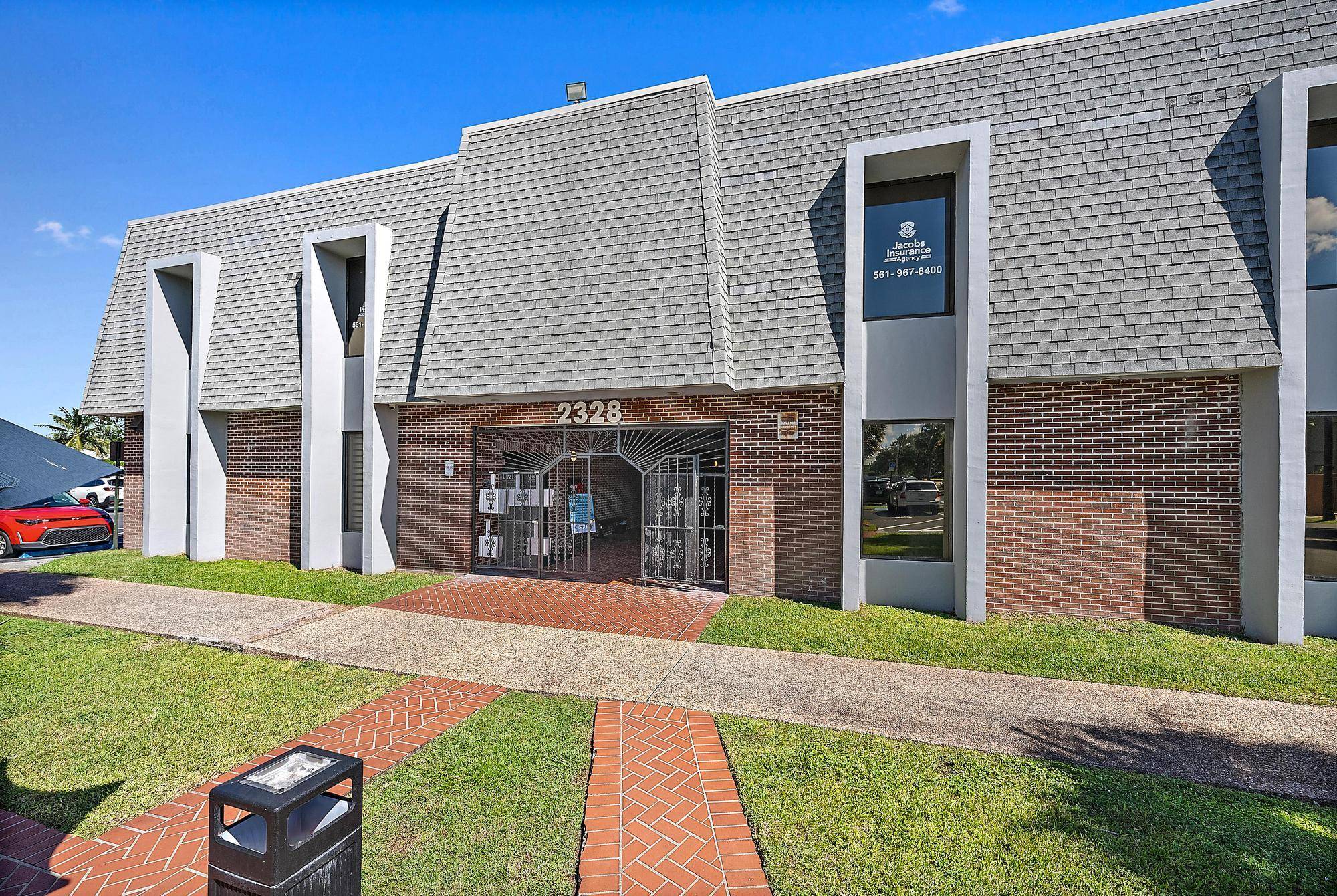 Excellent Opportunity Flexible Office Space for Lease.