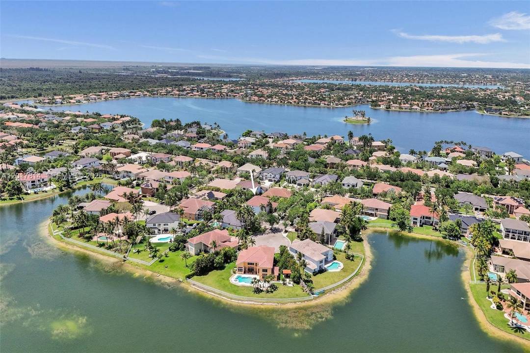 Experience elevated living in this stunning 6 bedroom, 4.