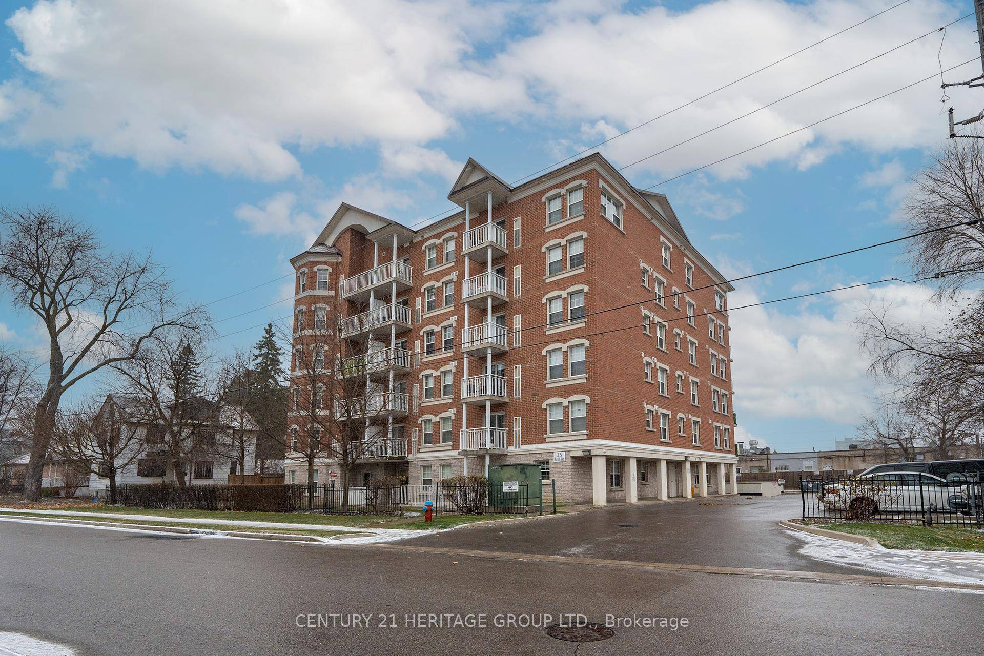 Welcome to Rosehill Suites.
