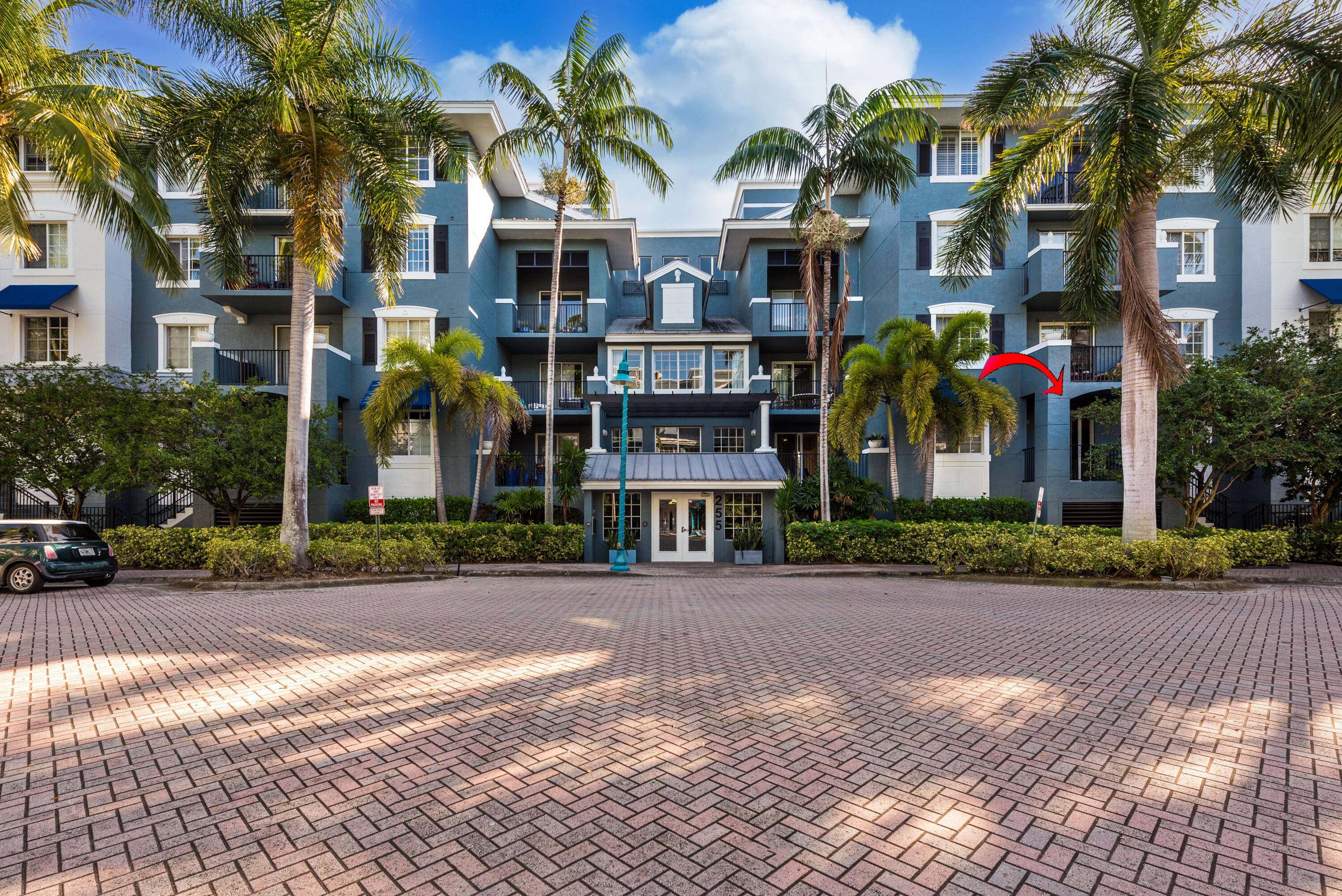 Downtown Delray 3BR Gem ; Seasonal or off season rate different from seasonal.