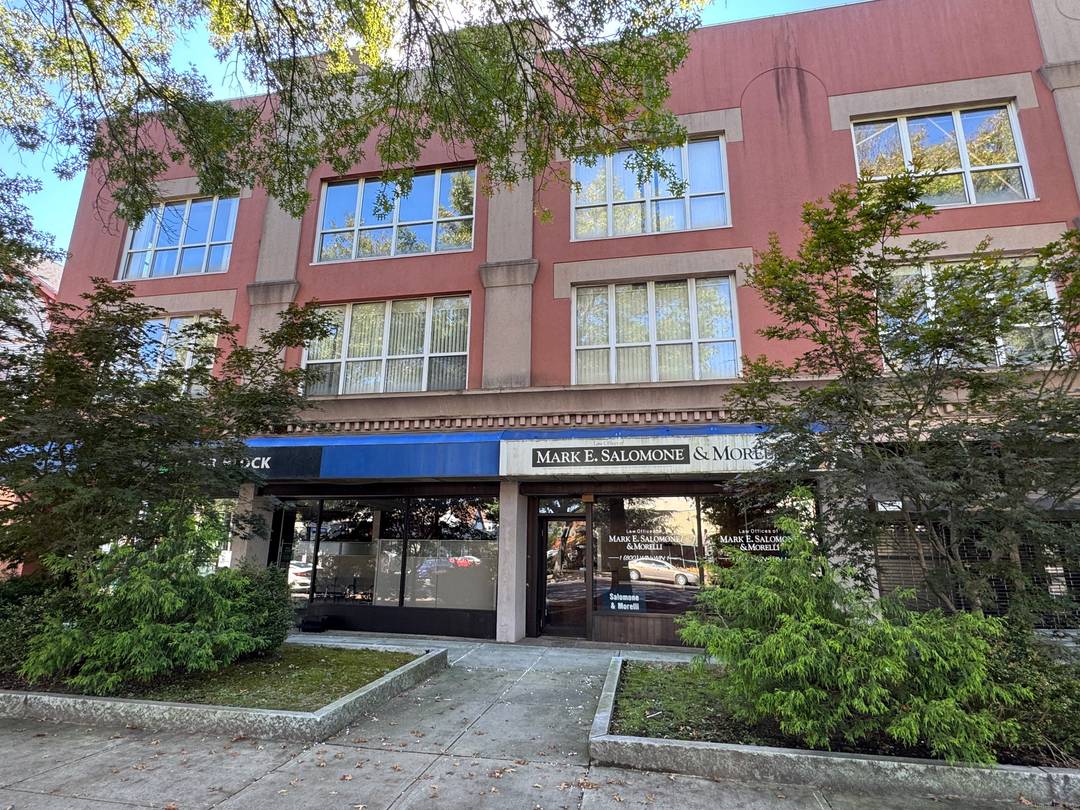 Endless potential in this three story commercial building located on one of New Haven's most prominent corridors Whalley Avenue.