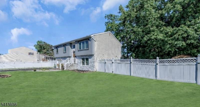 Welcome home just unpack and move right into this gorgeous, completely updated residence.