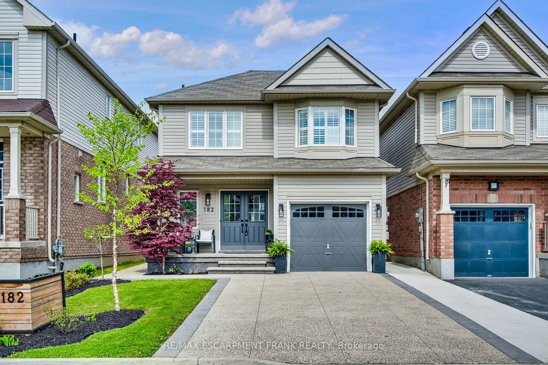 Immaculate, move in ready luxury home in sought after Binbrook !