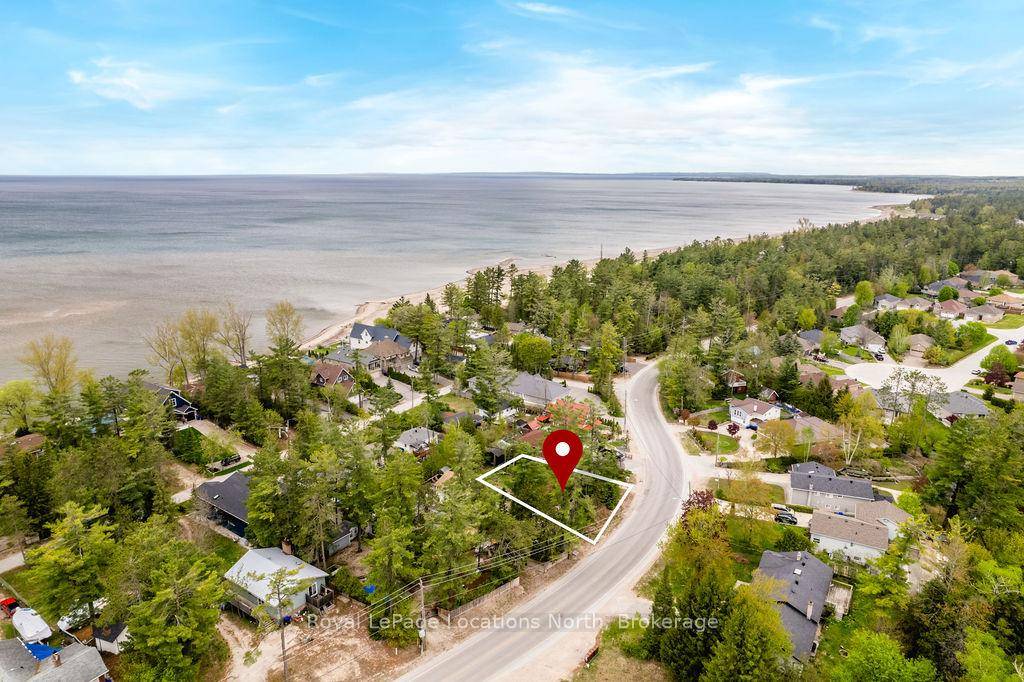 Don't miss this incredible opportunity to own a 50 x 130 ft vacant lot located in the highly desirable east end of Wasaga Beach.