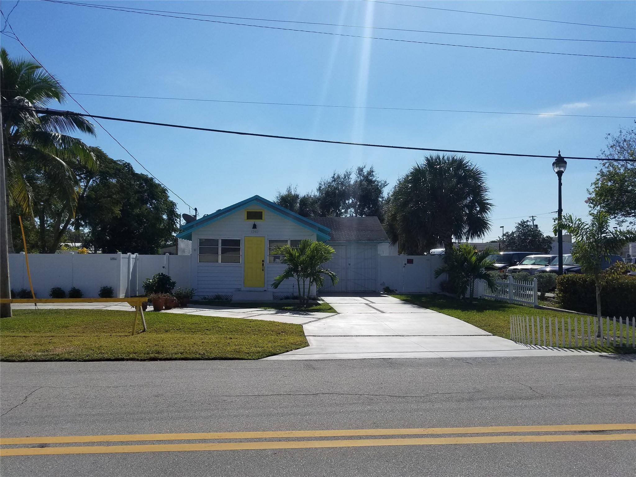 ATTENTION DEVELOPERS. DOWNTOWN OAKLAND PARK.