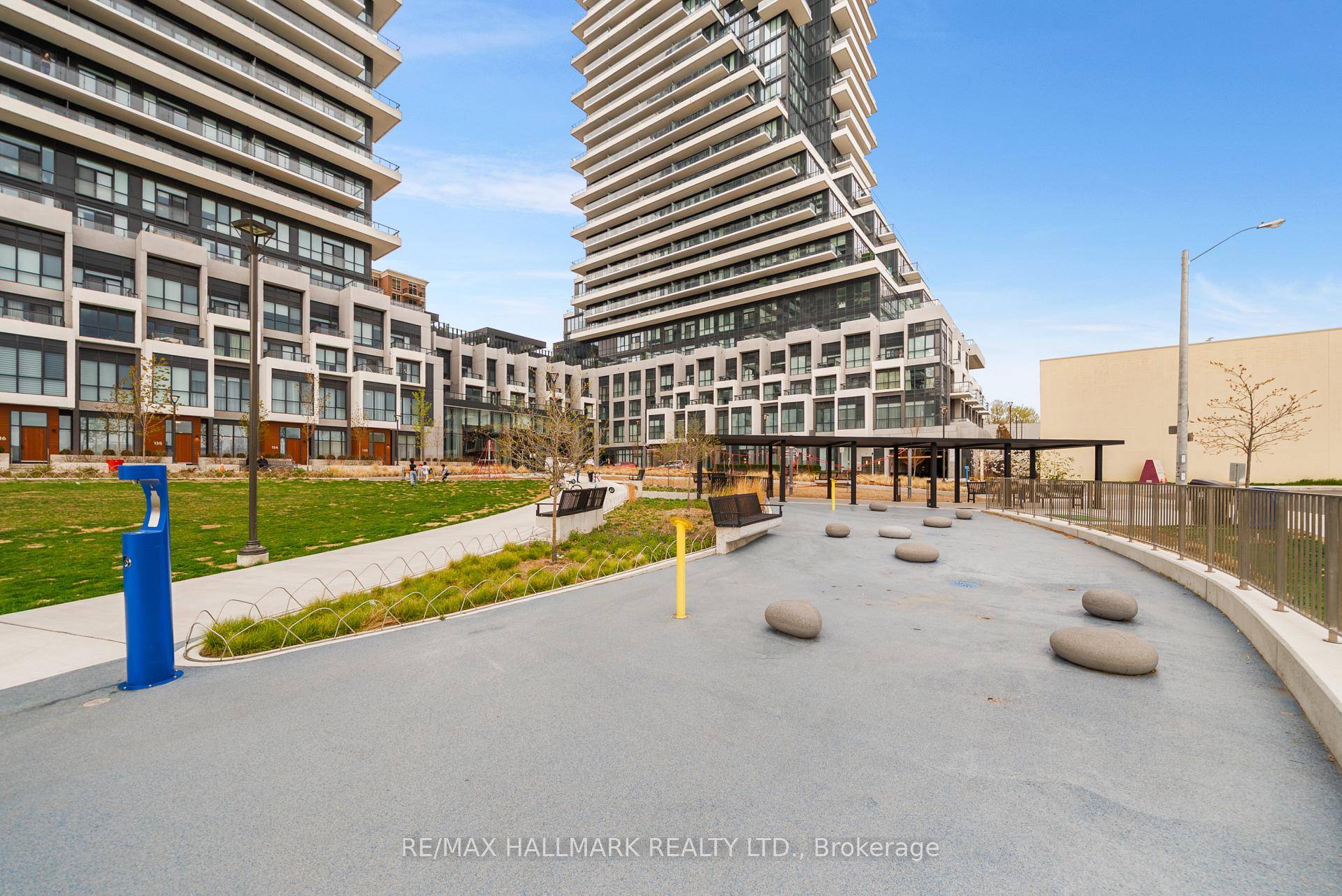 Exquisite 3 Bedroom Corner Suite at Chateau Auberge WITH 1916 Sq.