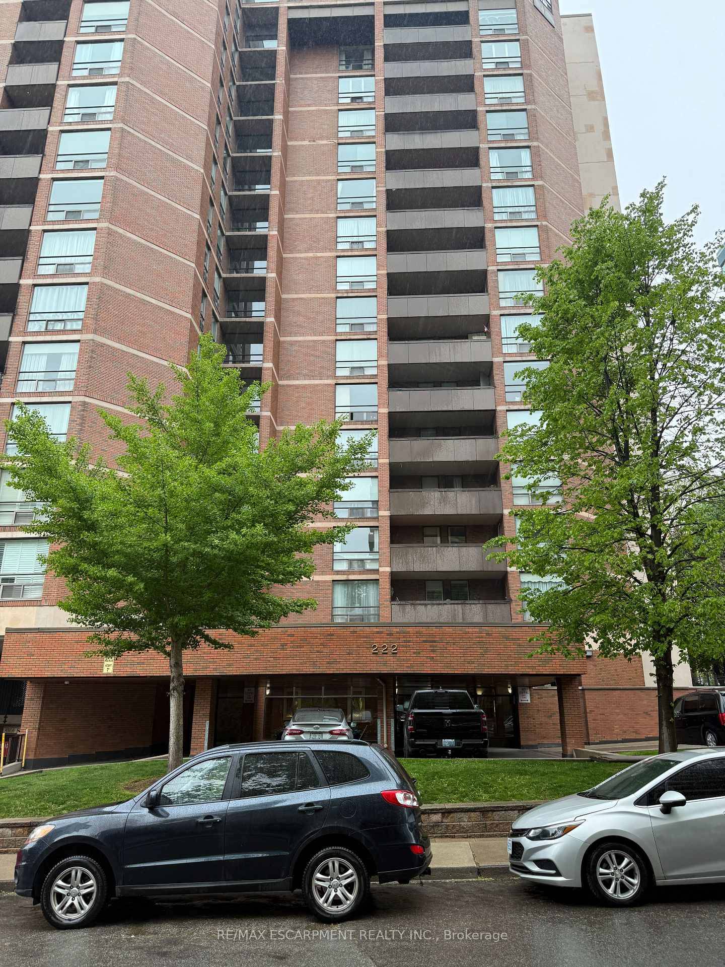Unlock the potential of this spacious 2 bedroom, 2 bath condo at 222 Jackson St W, Unit 1104 in the heart of downtown Hamilton !