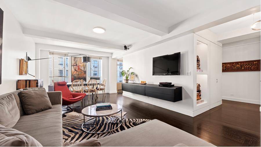 AVAILABLE JULY 1st 12 or 21 month lease ONLY !