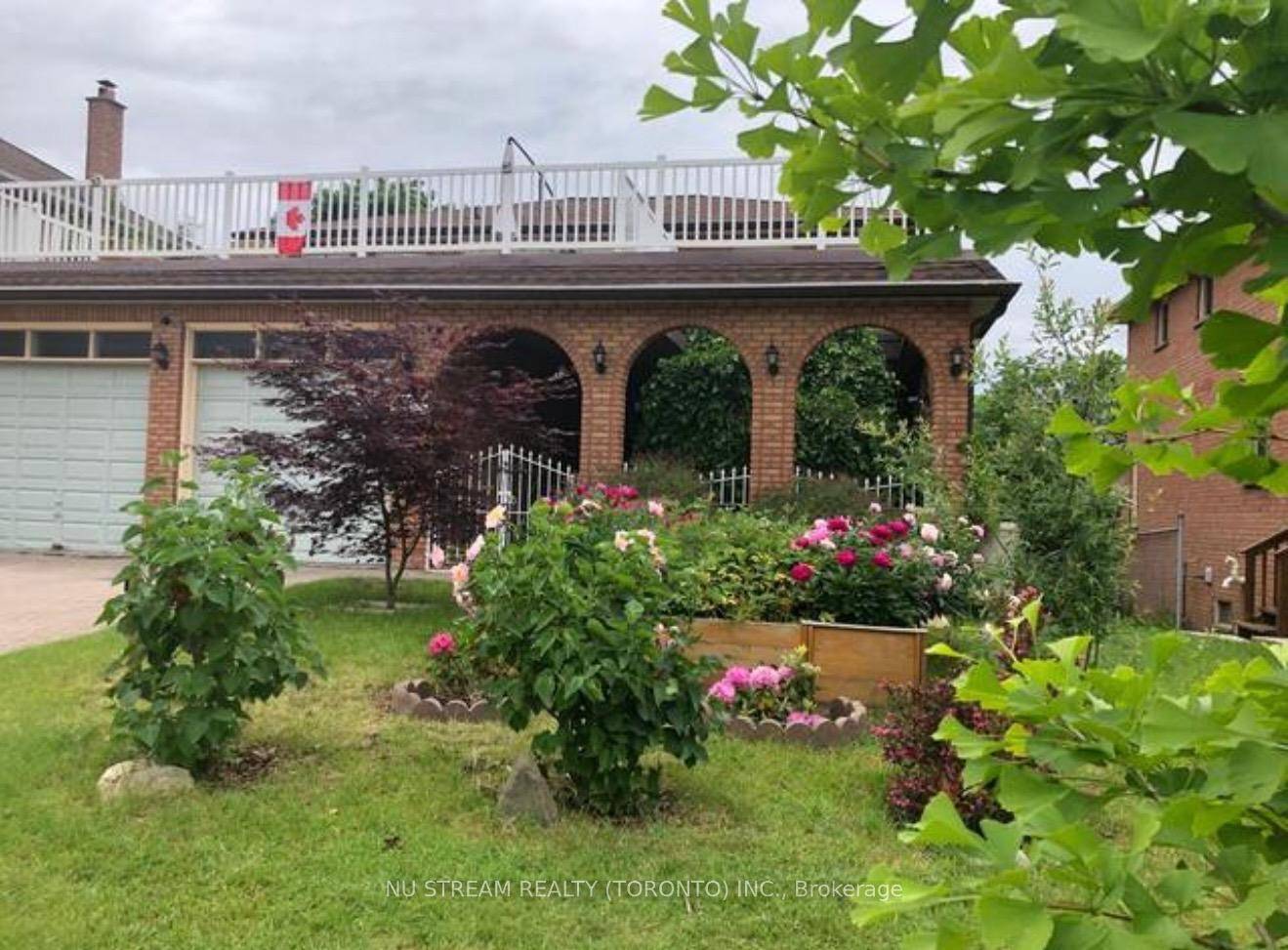 1 Bedroom at 2nd floor for Rent w Common Area in a Detached House Quiet Neighborhood Ideal For Single Person w 1 parking.
