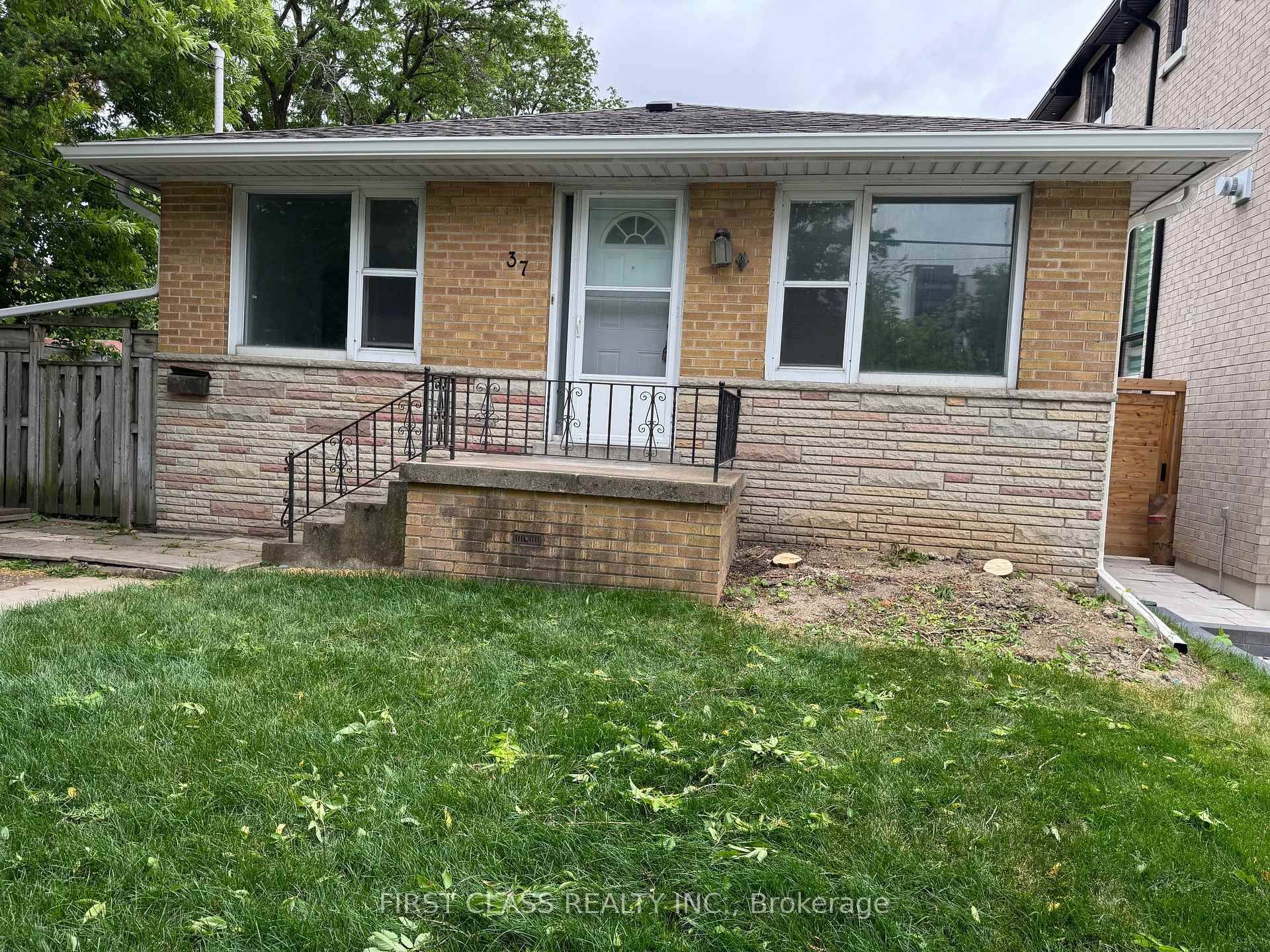 Welcome to 37 Nipigon Ave, a beautifully NEW renovated main floor unit available for lease in the heart of North York Newtonbrook neighborhood.