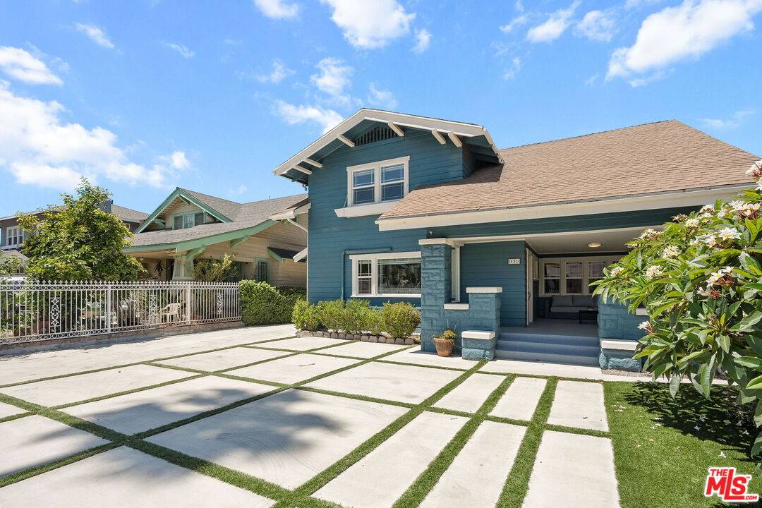 251  S Ardmore Ave 5BR Mid Wilshire La