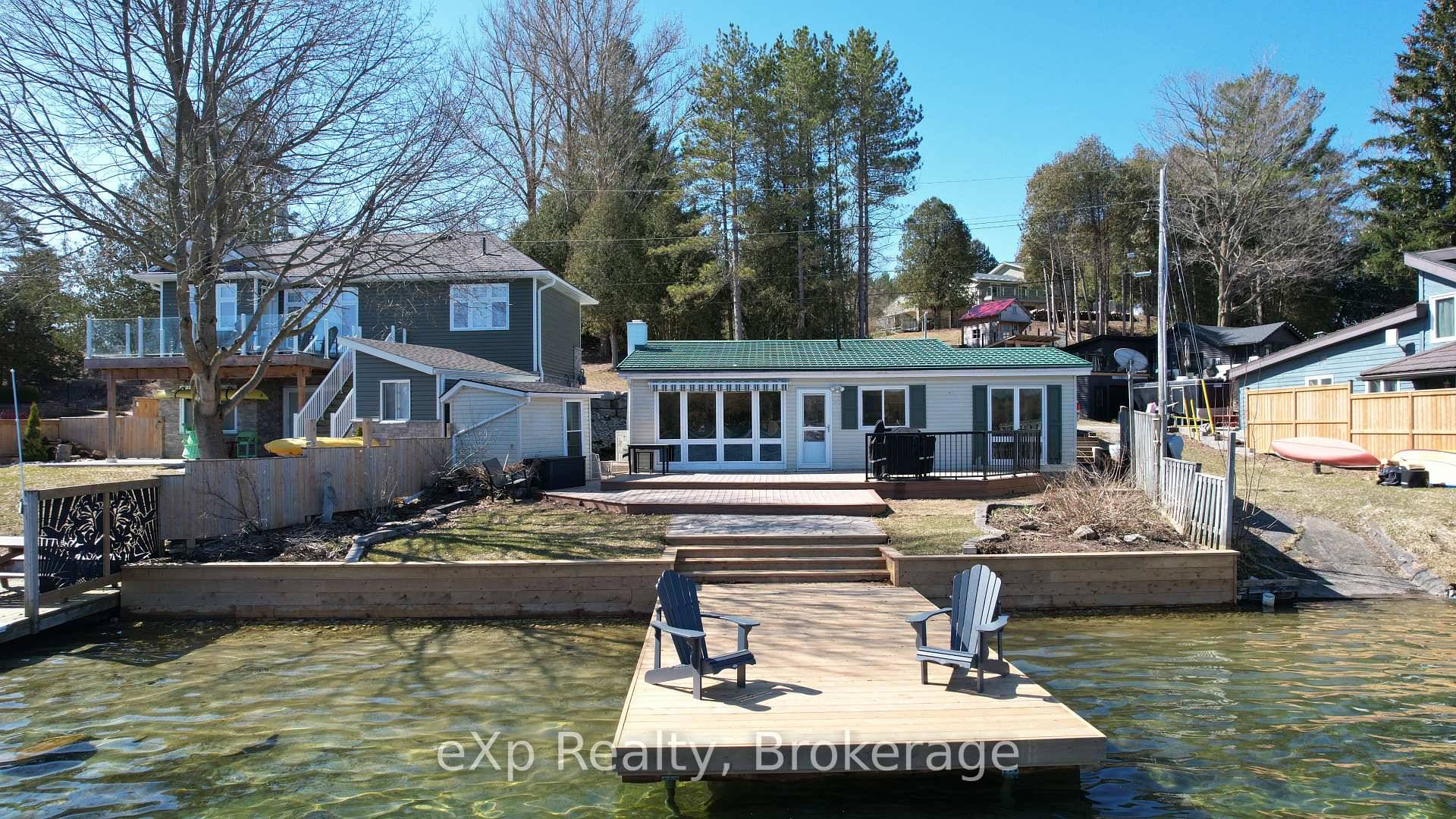 This cozy 3 bedroom bungalow, just minutes from Hanover, sits right on the shores of Lake Rosalind, perfect for swimming, boating, and relaxing by the water.