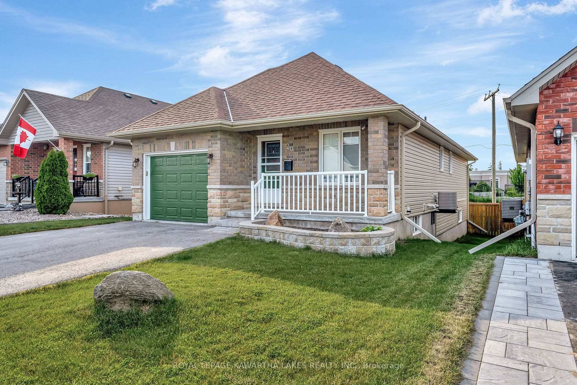Welcome to 20 Lisbeth Crescent where comfort, style, and location come together in this beautifully crafted bungalow.