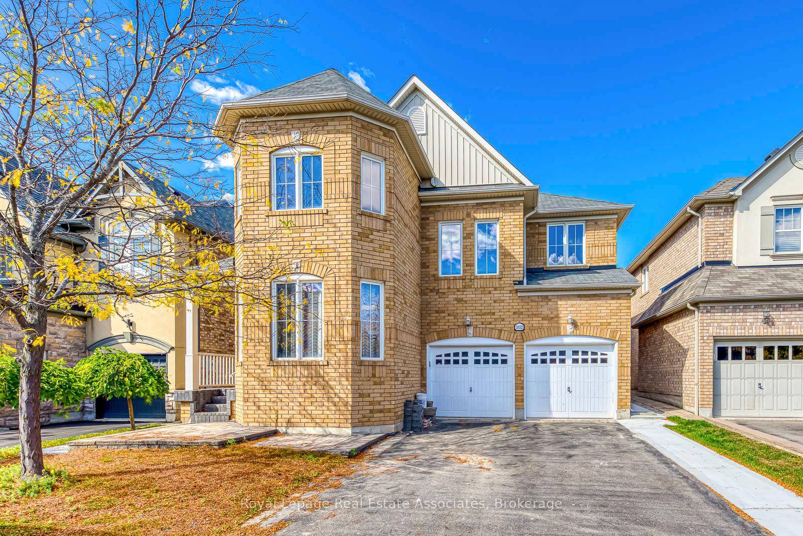 NEWLY RENOVATED 2 BEDROOM BASEMENT APARTMENT IN MILTON AWAITS YOU !