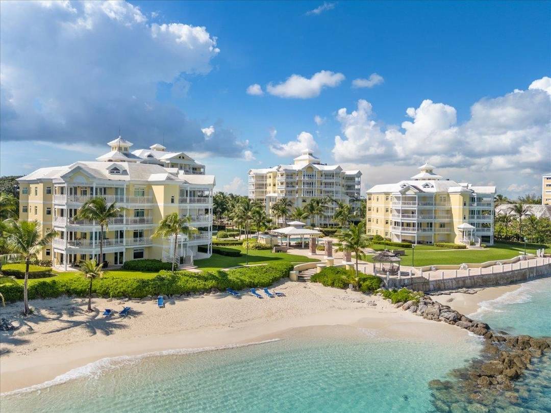 PENTHOUSE 7 BAYROC Condo Cable-Beach New-Providence