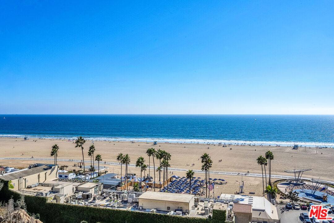 833 Ocean Ave 2BR Santa Monica La