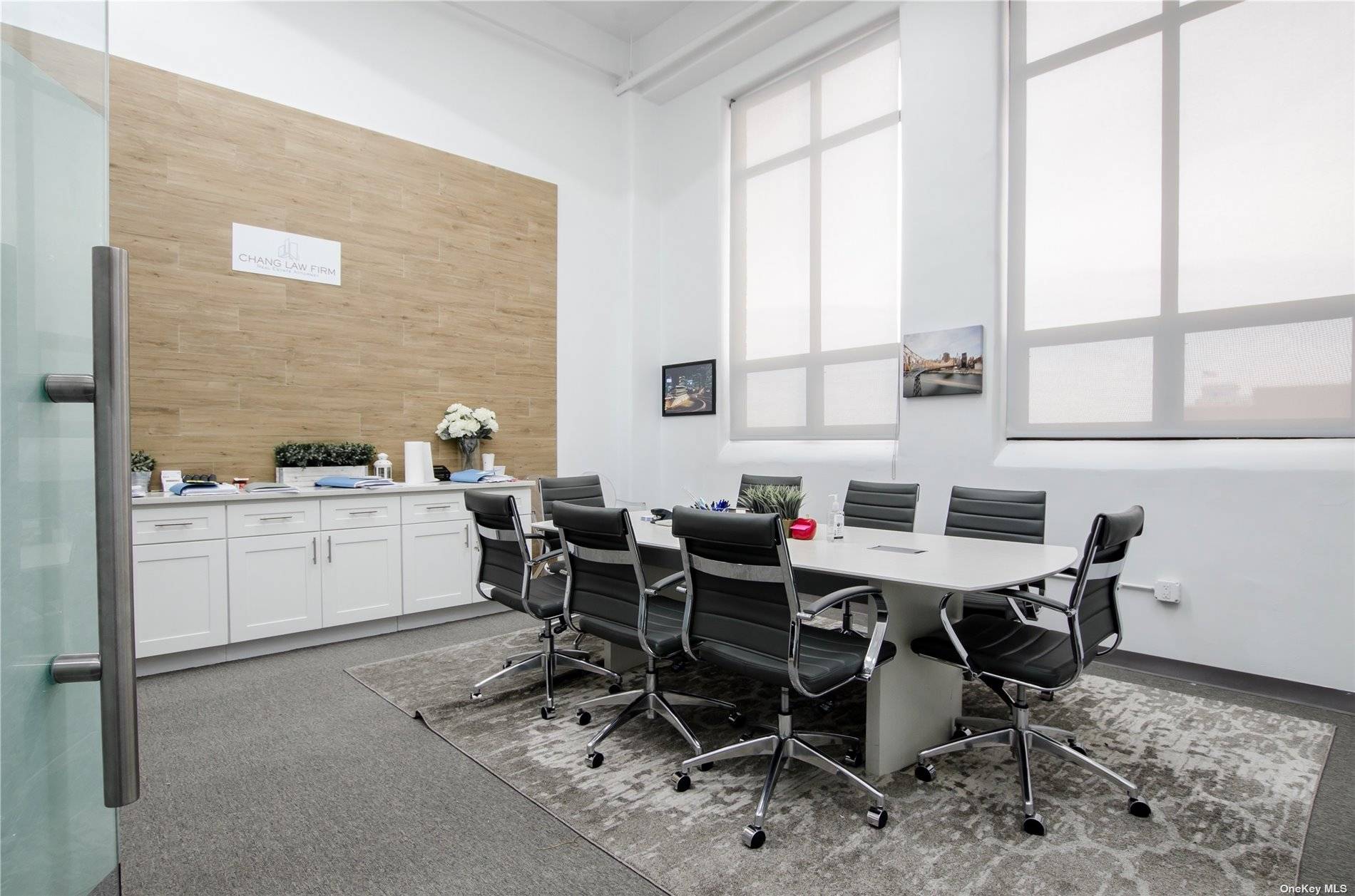 WELCOME TO BOHACK SQUARE Award winning Bohack Square is the most established retail and office complex on the Brooklyn Queens border, featuring seemingly endless retail frontage and Class A offices ...