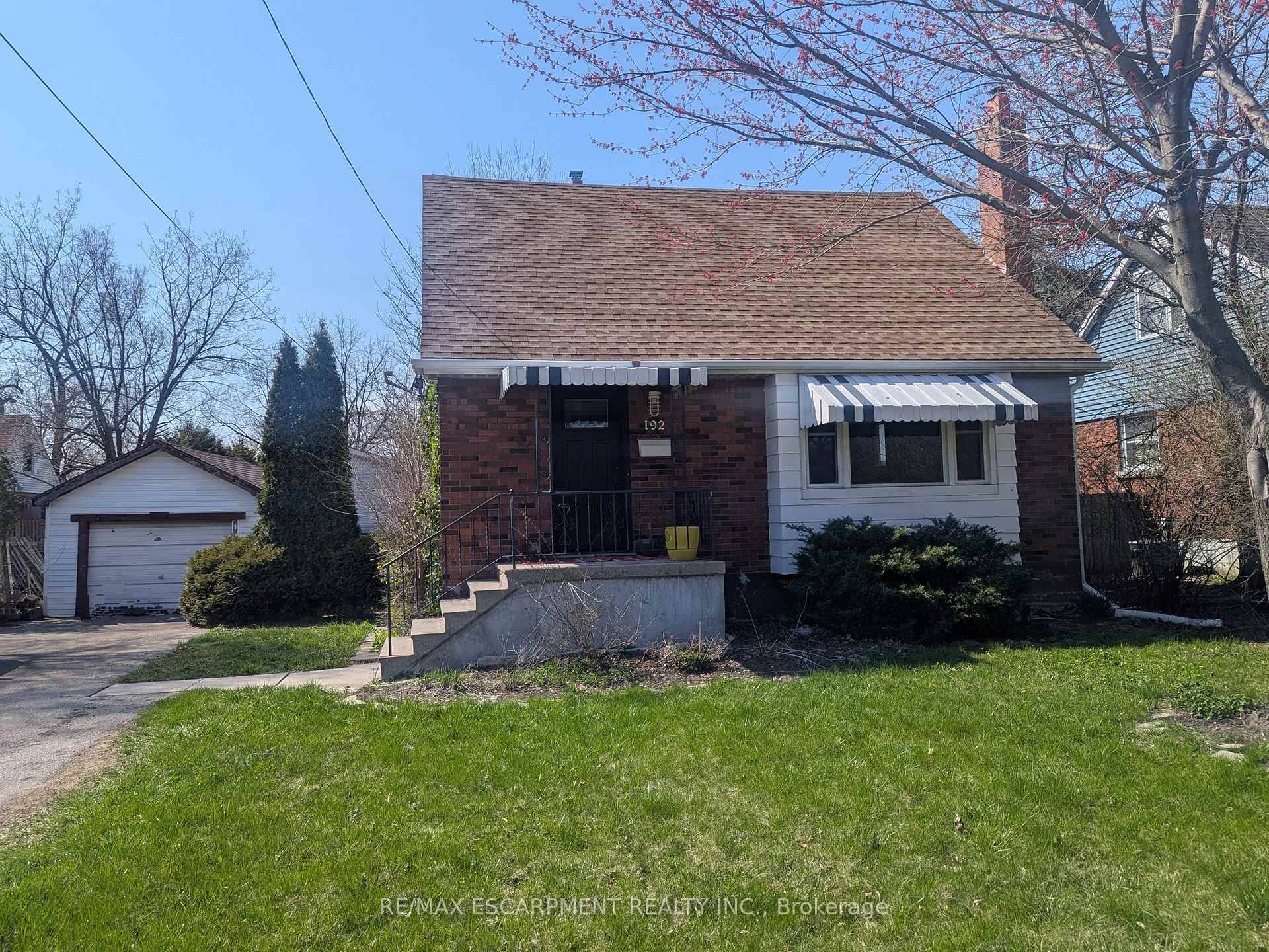 Cute Cute Cute ! Perfect For First Time Buyers, Investors Or Downsizers.