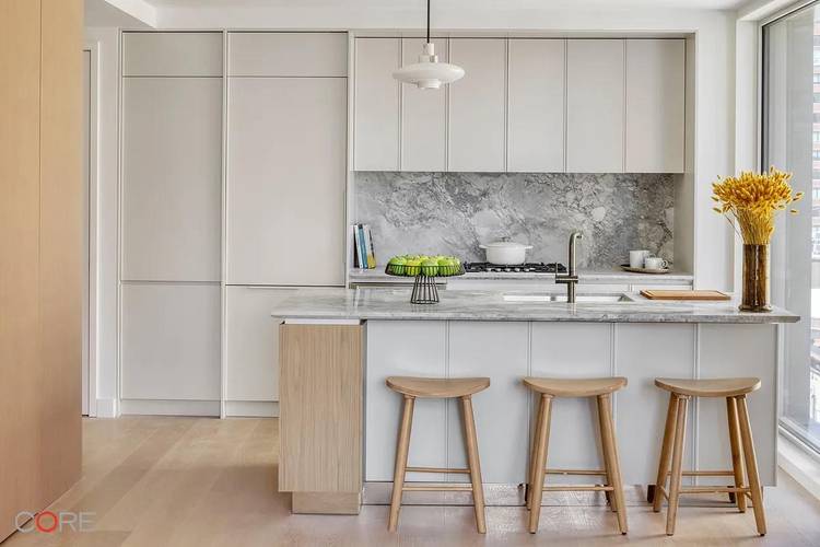 Live, Work... PerfectionWelcome to Hendrix House, the first building in New York City explicitly designed for those looking to maximize their life and work from the serenity of their own ...