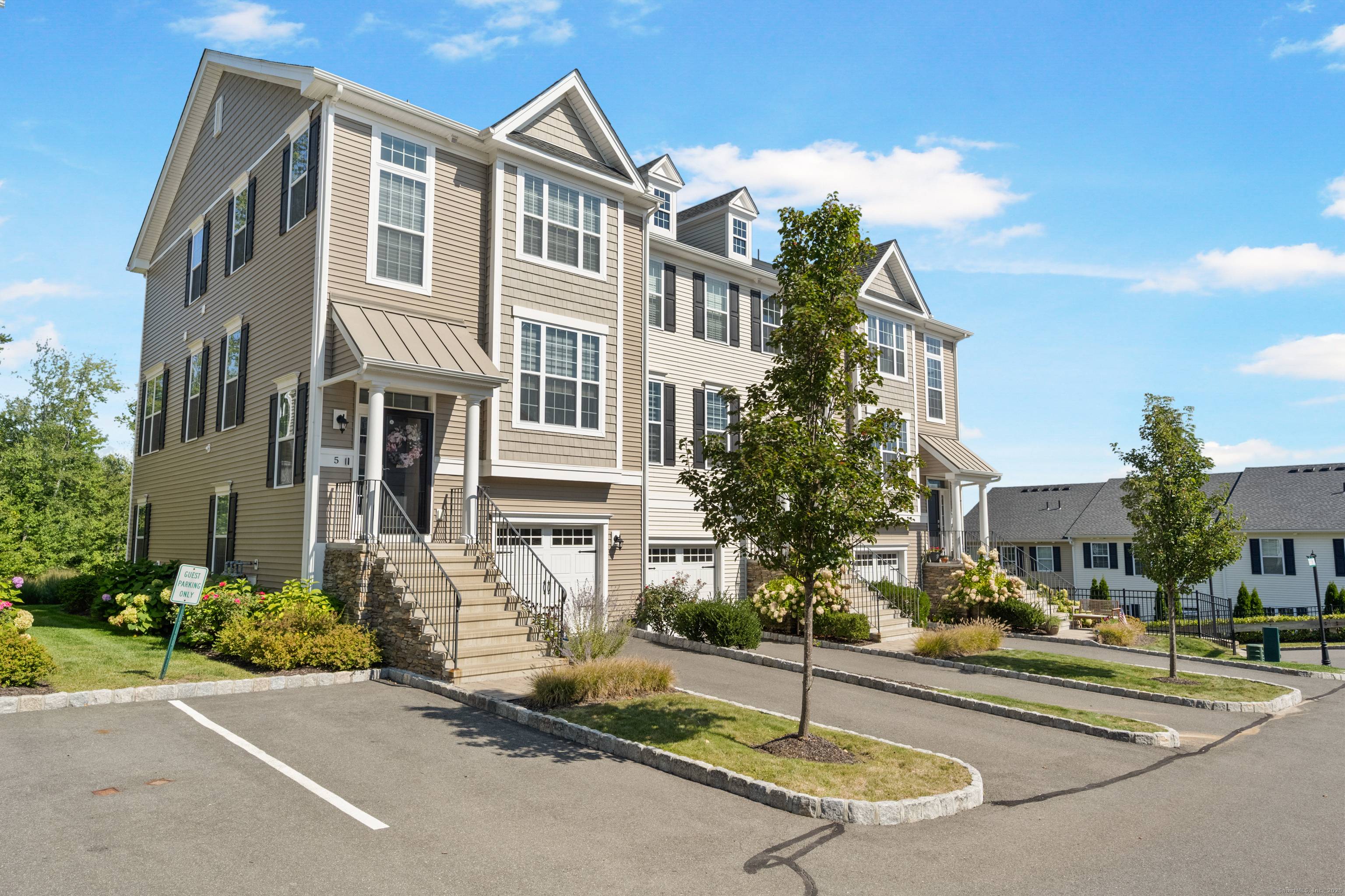 Welcome to 5 Gingham Court in Danbury, a beautifully maintained condo built in 2019 offering 2 bedrooms, 2 full bathrooms, and over 1, 700 square feet of modern living space ...