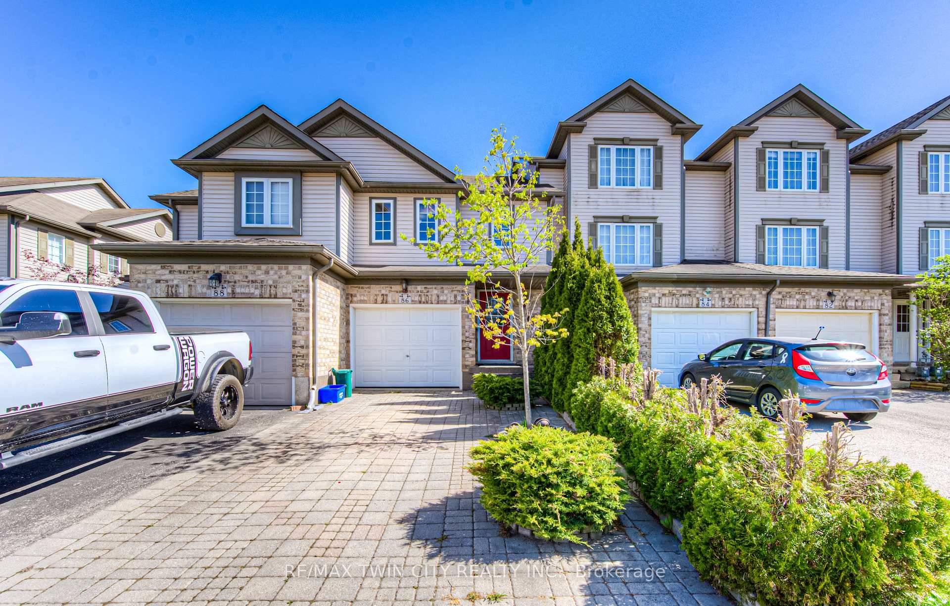 This bright and spacious carpet free, 3 bedroom, 2 bathroom townhome offers modern living in a convenient location.