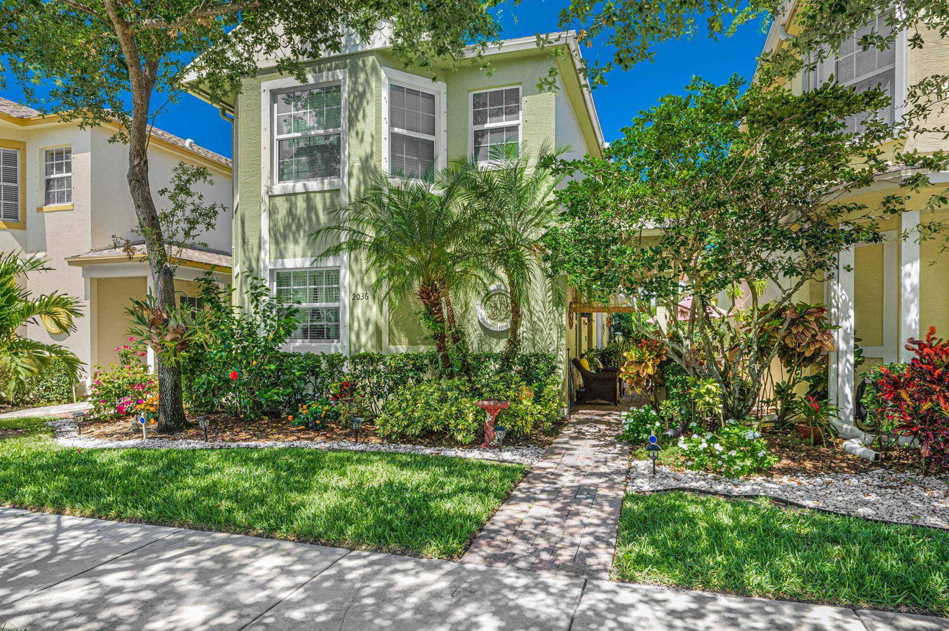Your East Lake Village Oasis Awaits !