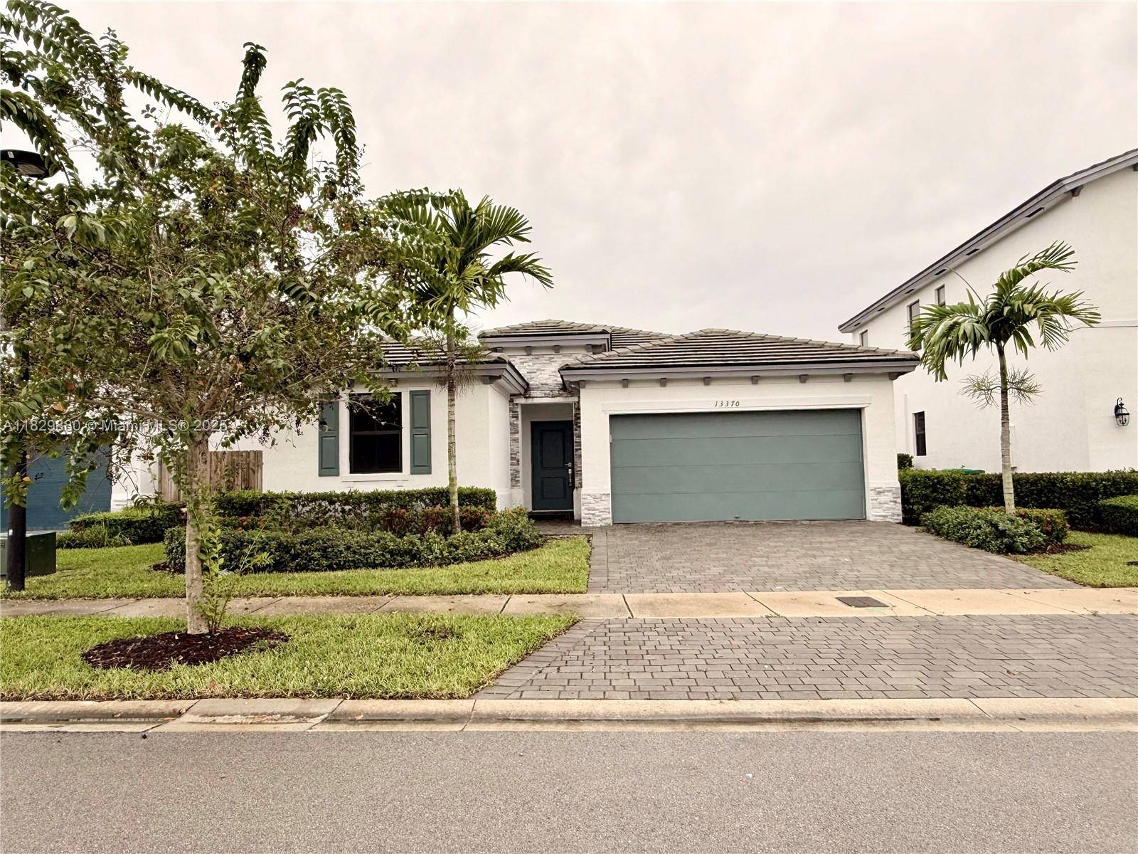 OPPORTUNITY ! ! ! BRIGHT AND BEAUTIFUL 4 GENEROUSLY SIZED BEDROOMS and 3 FULL BATHROOMS.